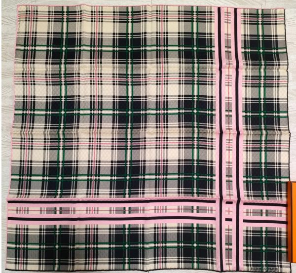 Carre Jacquard Pied De Coq Tartan